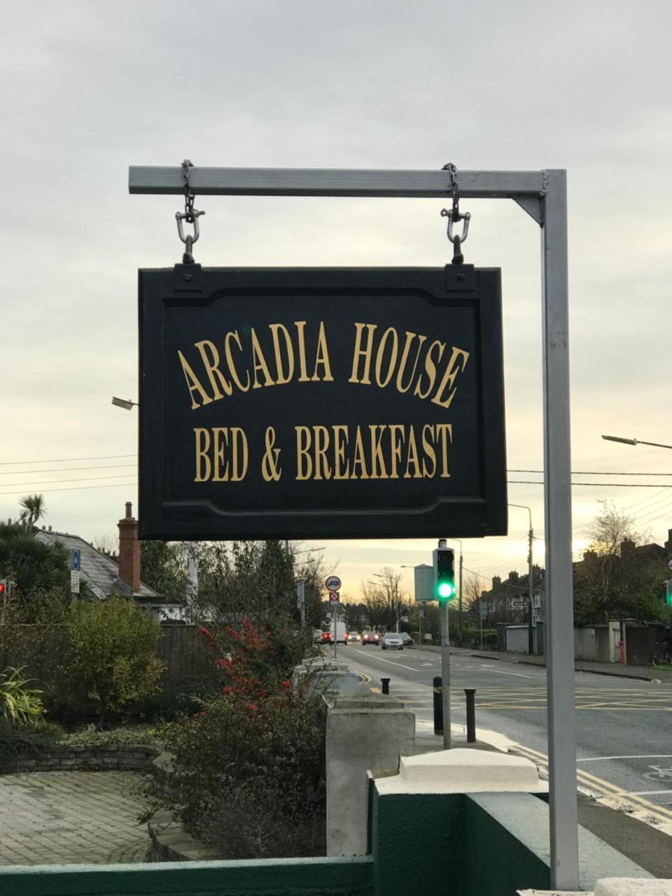 Arcadia Guest house
